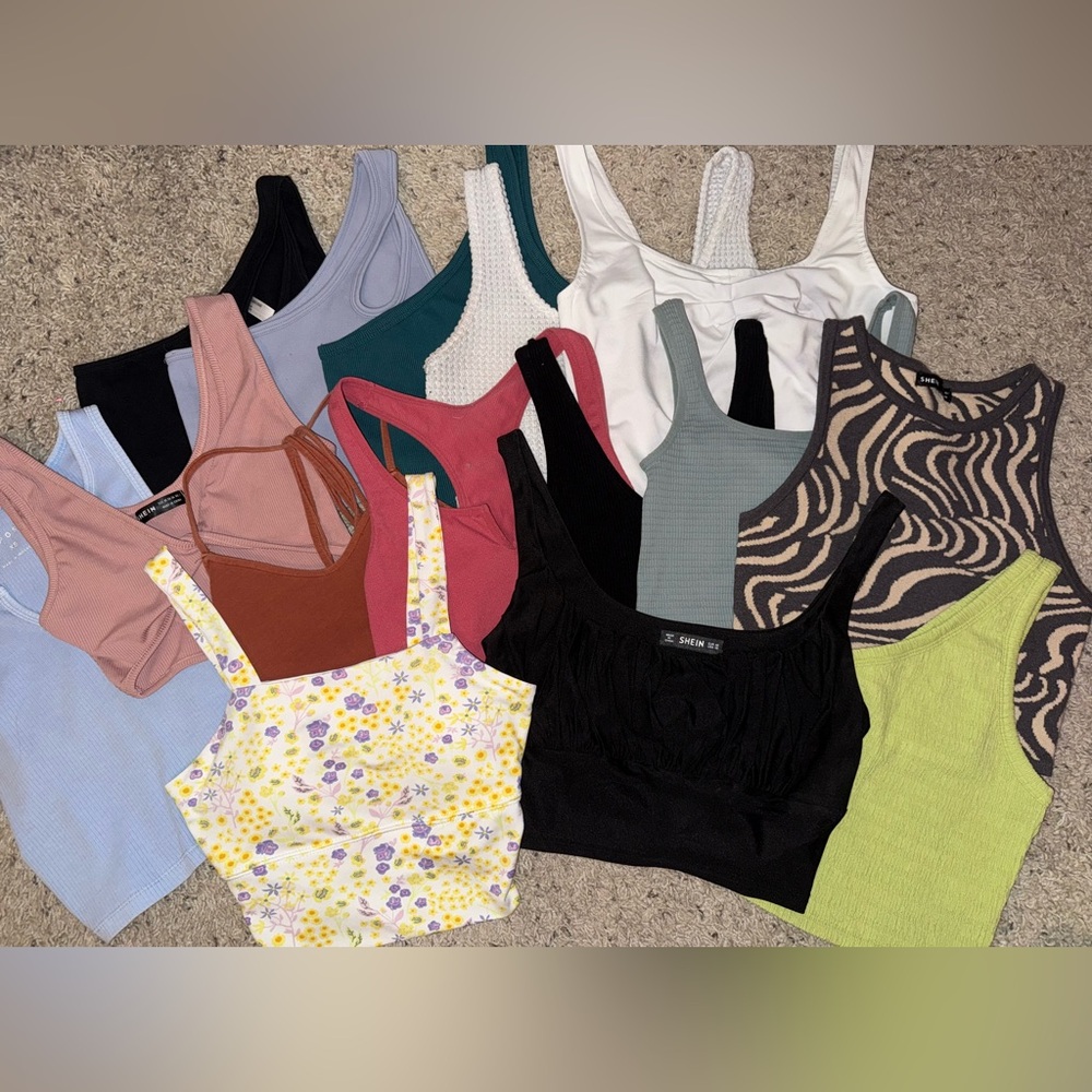 Women’s Tank Top Lot/ Bundle